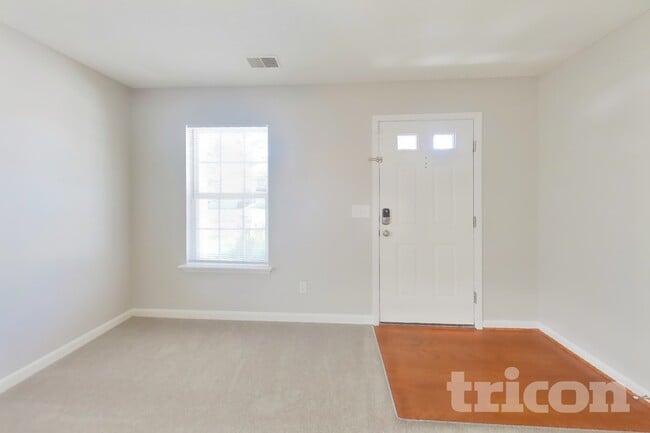 Building Photo - 121 Rabon Springs Rd