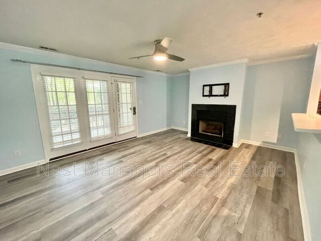 Building Photo - 350 Bubble Creek Ct