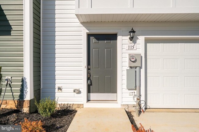 Building Photo - 115 Tuxford Rd