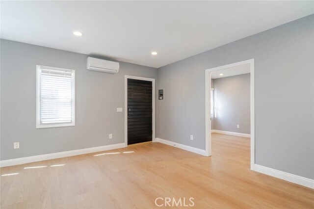 Foto del edificio - 1051 Western Ave