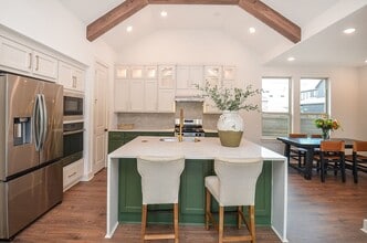 Building Photo - 3338 Verdant Ln