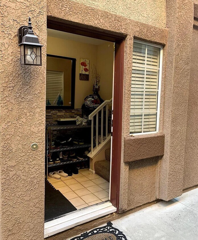 front door - 14667 Moon Crest Ln