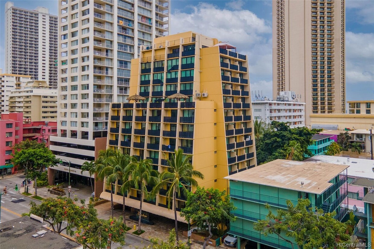 Primary Photo - 2425 Kuhio Ave.