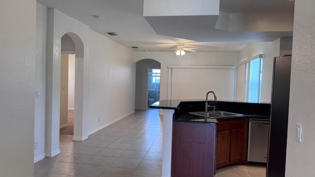 Foto del edificio - 1792 SW Cannon Ave