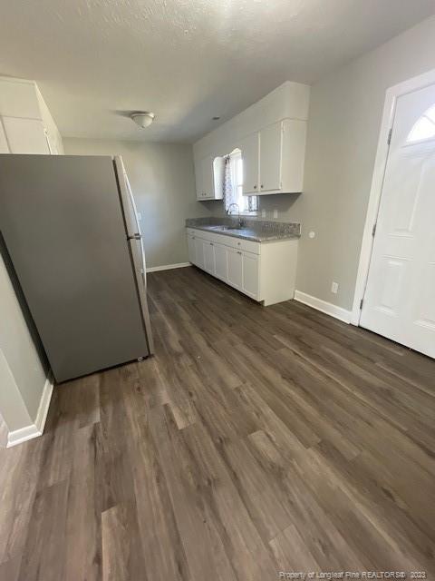 Foto del edificio - 5979 Richfield Ave