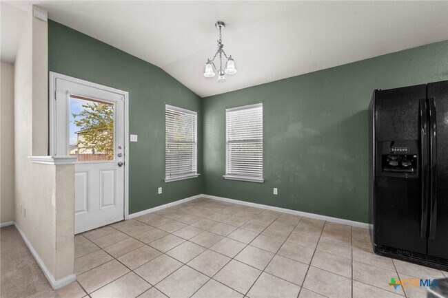 Foto del edificio - 503 Vega Ln