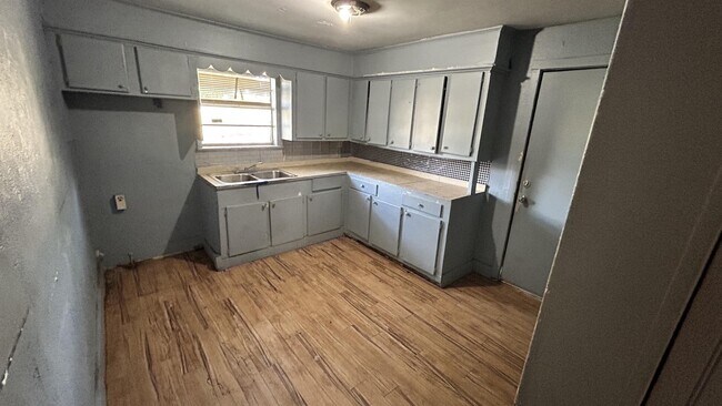 Foto del edificio - 2520 Hollywood St