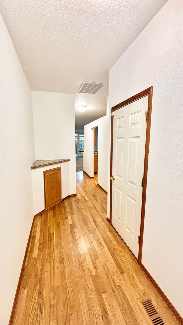 Foto del edificio - N0611