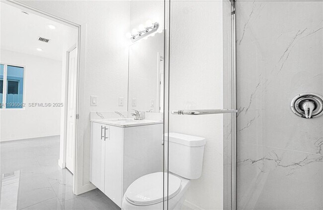 Foto del edificio - 22431 SW 125th Ave