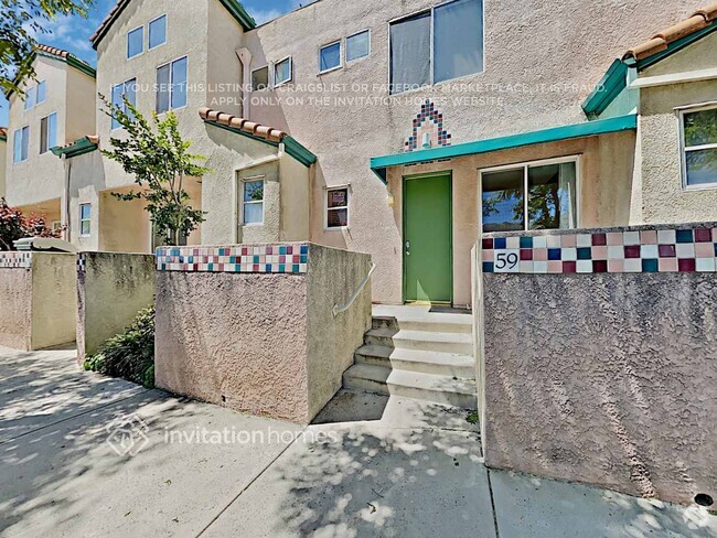 Building Photo - 13901 Olive View Ln