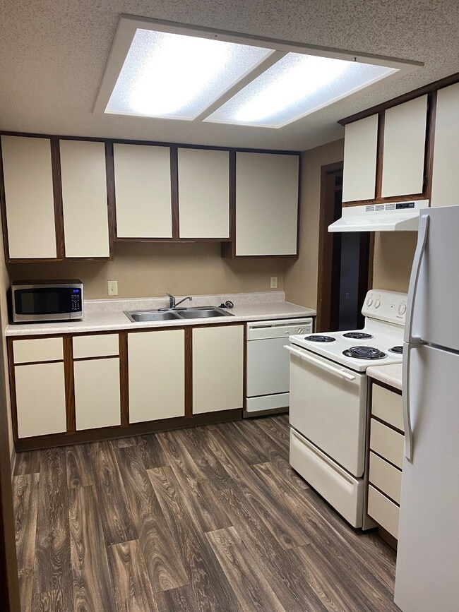 Valleyfield 3520 Washington Pike Bridgeville, PA Apartments for