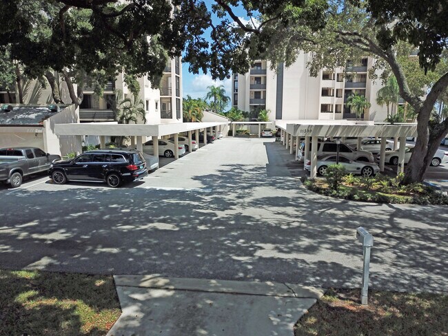 Foto del edificio - 11370 12 Oaks Way