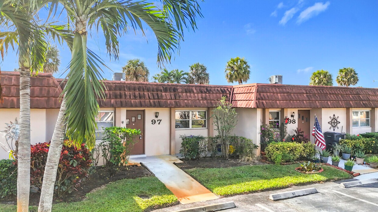 Primary Photo - 5775 Fernley Dr W