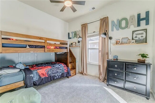 Foto del edificio - 160 Renford Rd