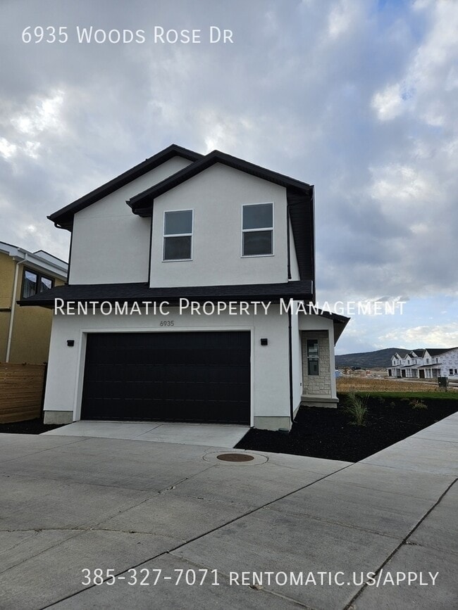 Building Photo - 6935 Woods Rose Dr