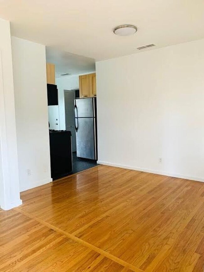 Foto del interior - 1154 Venice Blvd