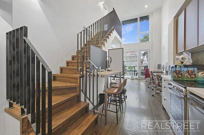 Building Photo - North 7th Street