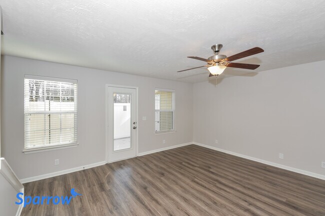 Building Photo - 3537 Nightshade Dr