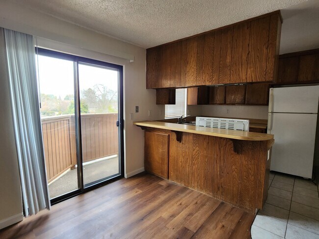 Foto del edificio - 4809 Hahn Avenue, Unit 58