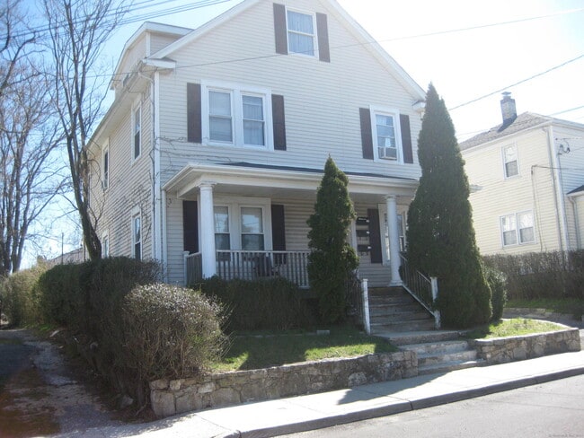 Building Photo - 56 Horton St