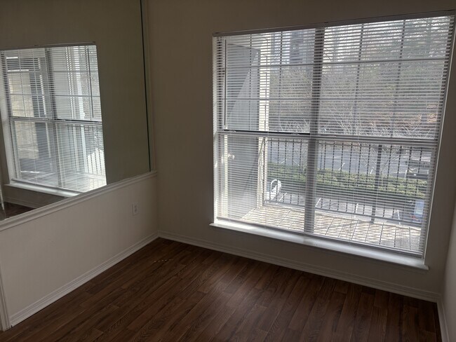 Interior Photo - Wesley St. James Apartments at Sandy Springs