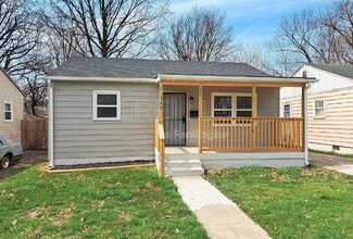 Building Photo - 320 N 36th St