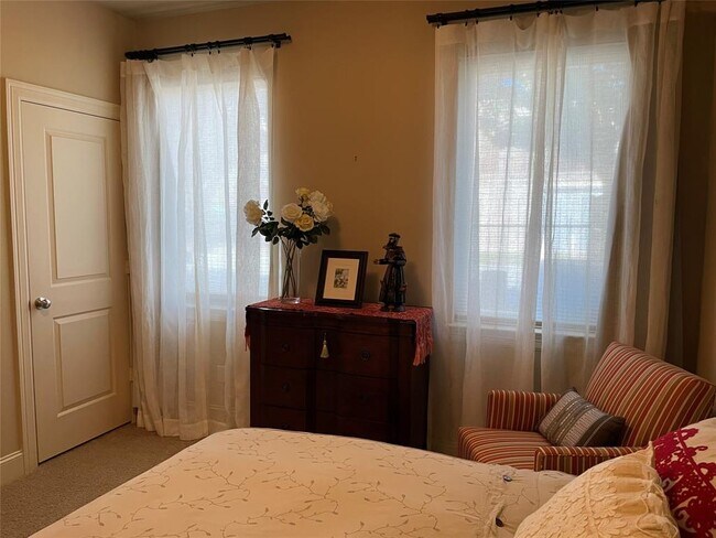 Foto del edificio - 2824 Leeland St
