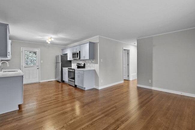 Foto del edificio - Comfort, Convenience & Value - Charming, Renovated Home!!