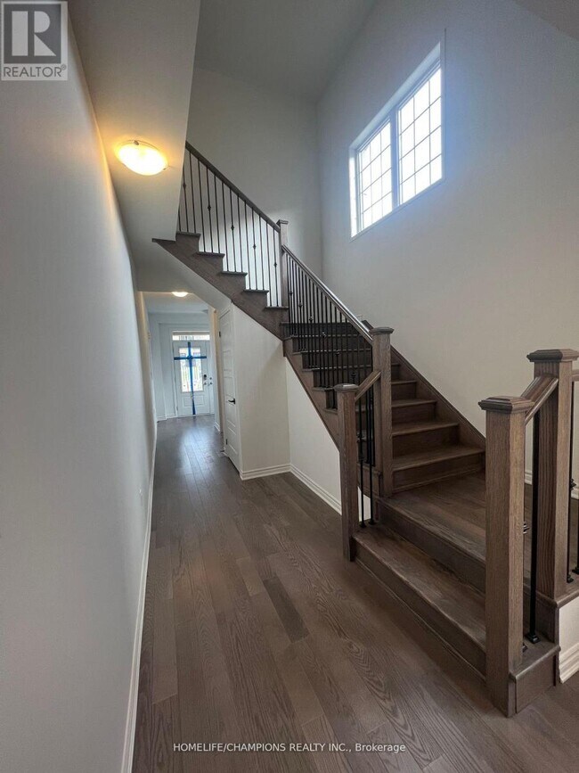 Photo du bâtiment - 2972 HEARTWOOD Ln