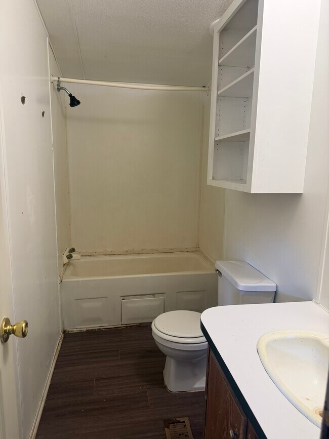 Foto del edificio - 314-316 N Croker Street-
