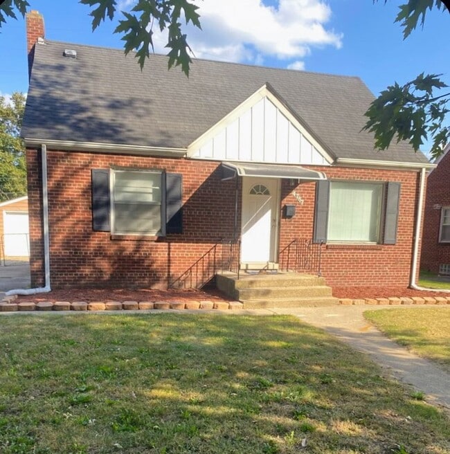 Building Photo - 4767 Harrison St