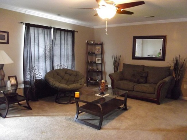 Foto del edificio - 12 Concordia Dr