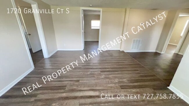 Building Photo - 1720 Granville Ct S