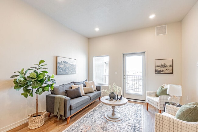 Building Photo - Riverwalk Apartments