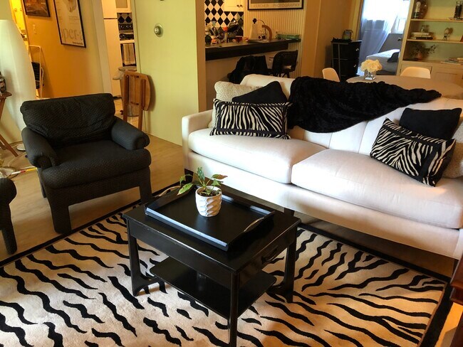 Foto del edificio - 260 Pittsfield Rd