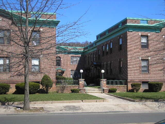 Foto del edificio - 215 Fountain St