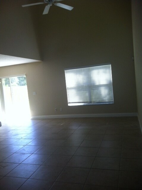Building Photo - 2 Story home in Stone Forest