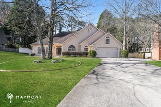 Building Photo - 1683 Stonegate Way SW