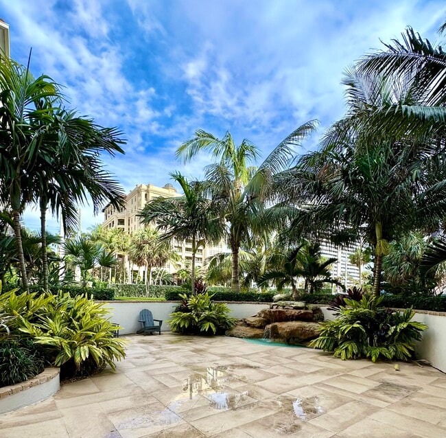 Foto del edificio - 2501 S Ocean Blvd