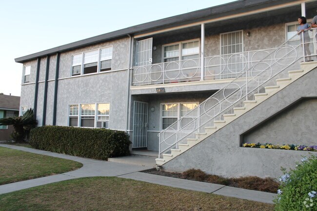 Building Photo - 3970 Sawtelle Blvd