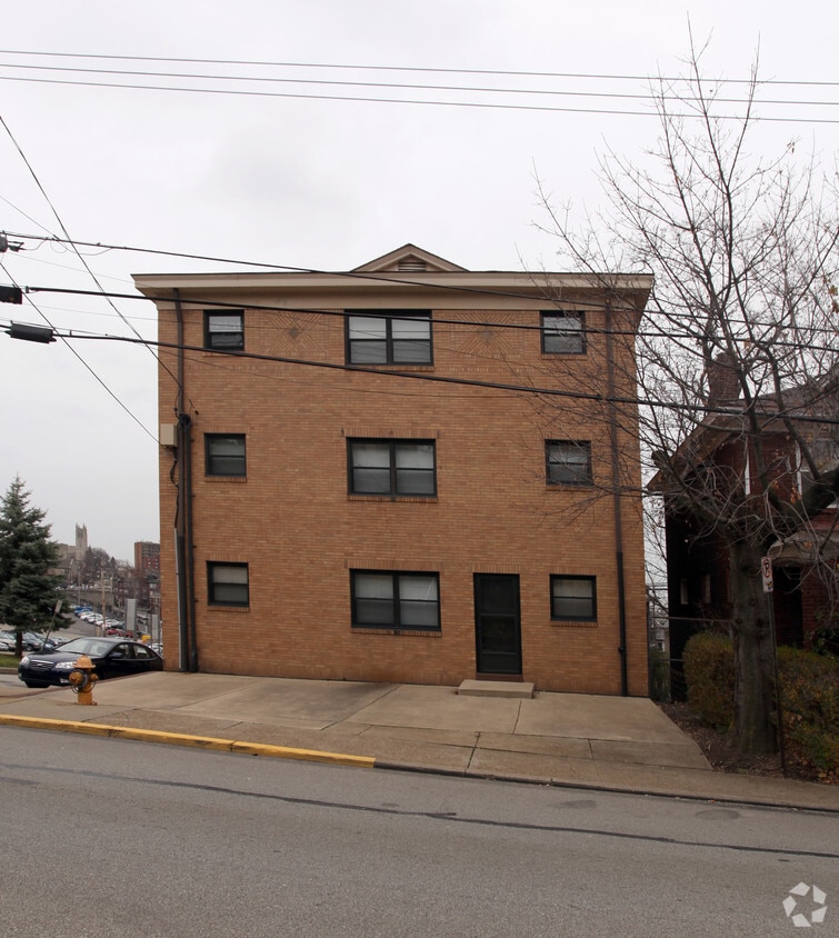 Building Photo - 3130 Raleigh Ave