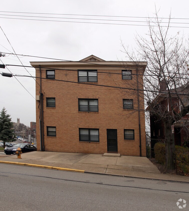 Foto del edificio - 3130 Raleigh Ave