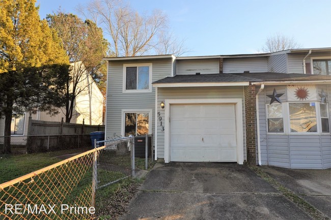 Building Photo - 3 br, 1.5 bath House - 5913 Blackpool Lane