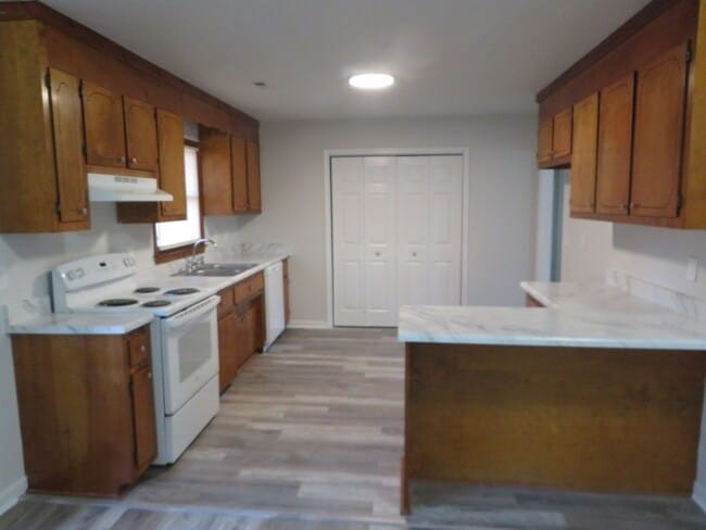 Foto del edificio - Dinwiddie VA