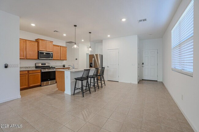Foto del edificio - 14220 W Willow Ave