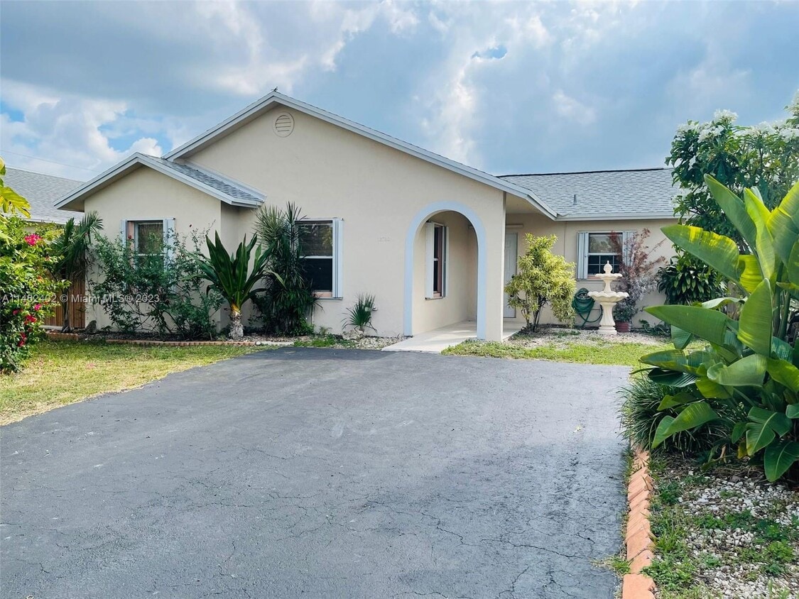 12740 SW 249th Ter, Homestead, FL 33032 House Rental in Homestead, FL