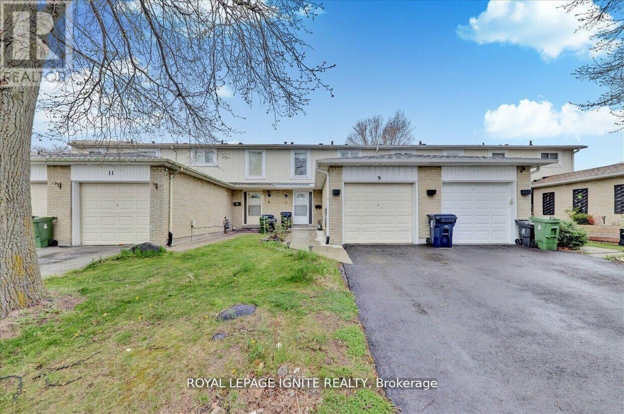 Primary Photo - 9 Pilkey Crescent