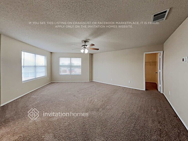 Foto del edificio - 4512 Ashbury Ln