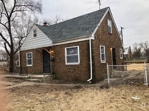 Building Photo - 2551 W 12th Ave