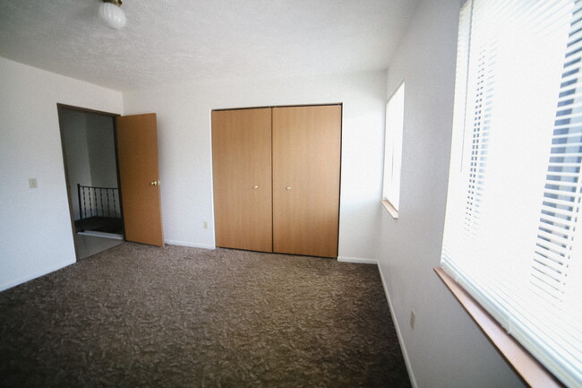 Foto del edificio - 1200 W Campus Dr